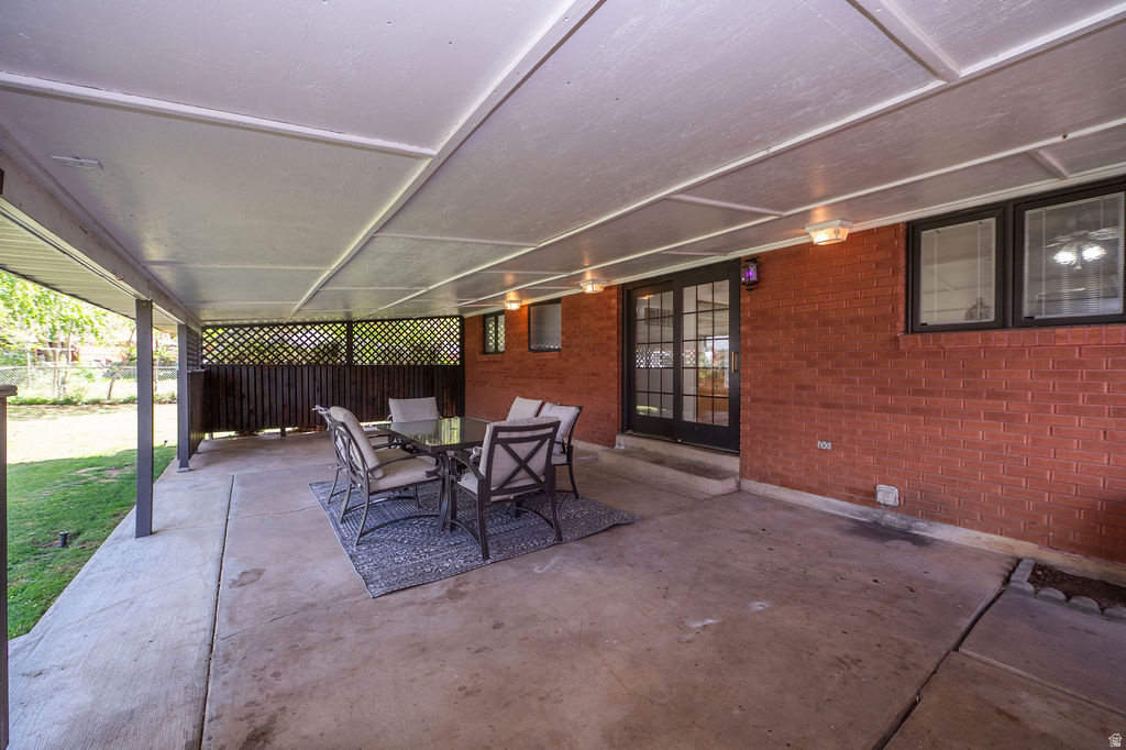 1014 PEACH DR Ogden, UT 84404