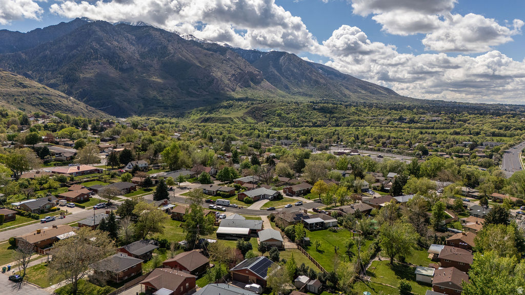 1014 PEACH DR Ogden, UT 84404