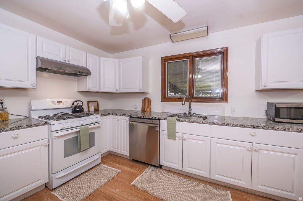 1014 PEACH DR Ogden, UT 84404