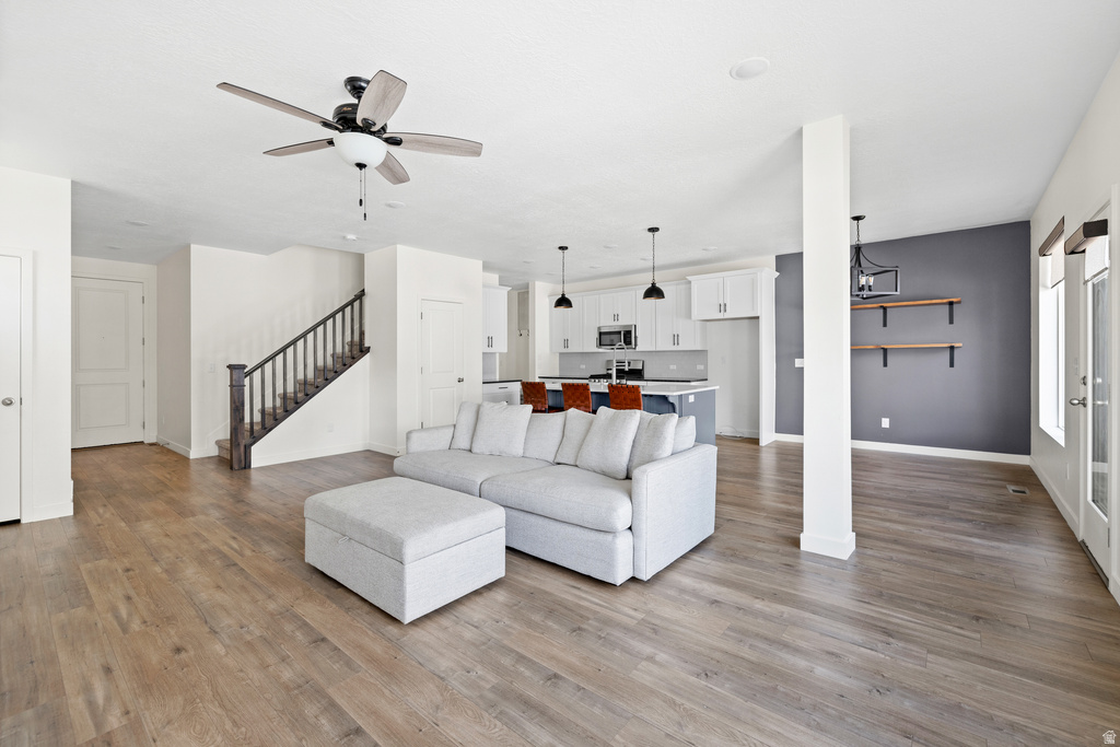 4688 W CAMELLIA LN Cedar Hills, UT 84062