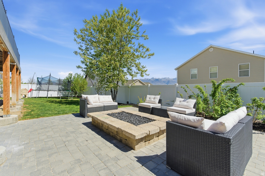 4054 S MOUNTAIN MOON DR Saratoga Springs, UT 84045