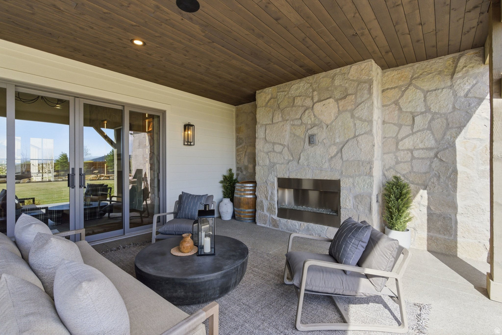 205 W LAZY ACRES LN Kamas, UT 84036