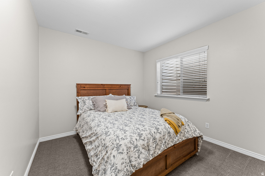 178 E EDGECREST LN North Salt Lake, UT 84054