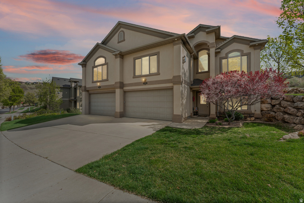 178 E EDGECREST LN North Salt Lake, UT 84054