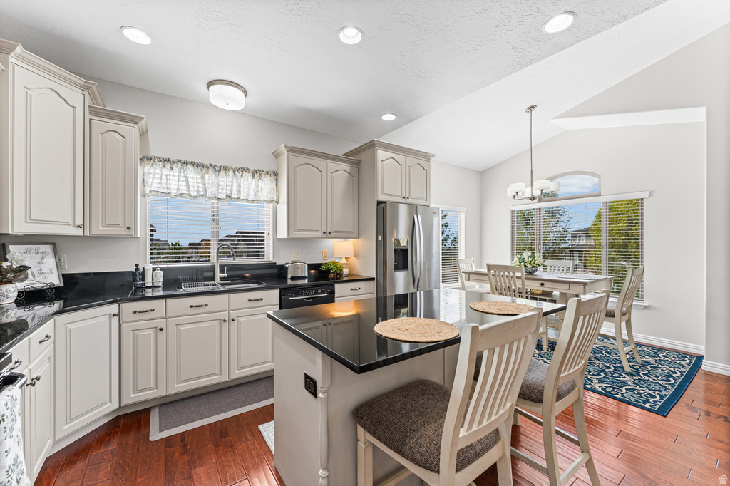 178 E EDGECREST LN North Salt Lake, UT 84054