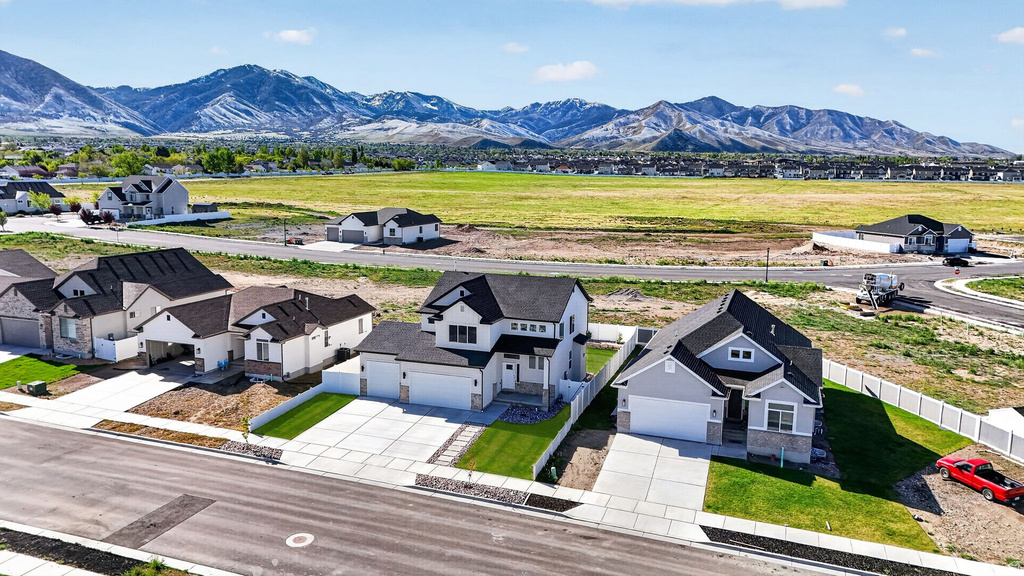 539 W 1860 N Tooele, UT 84074