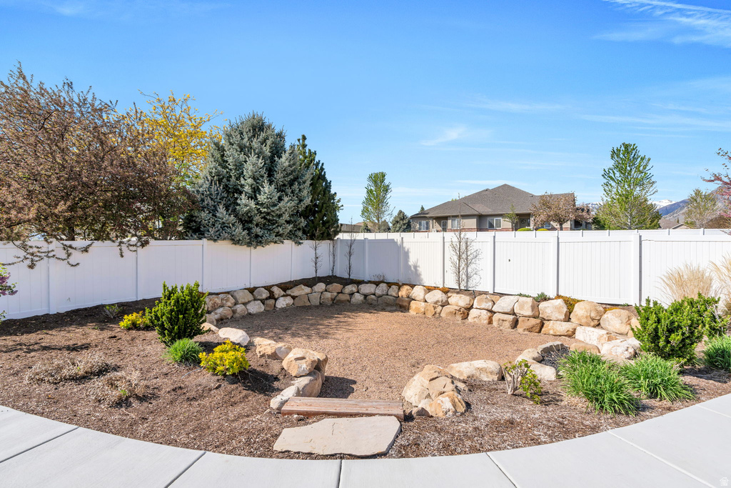 1275 E MURDOCK DR American Fork, UT 84003