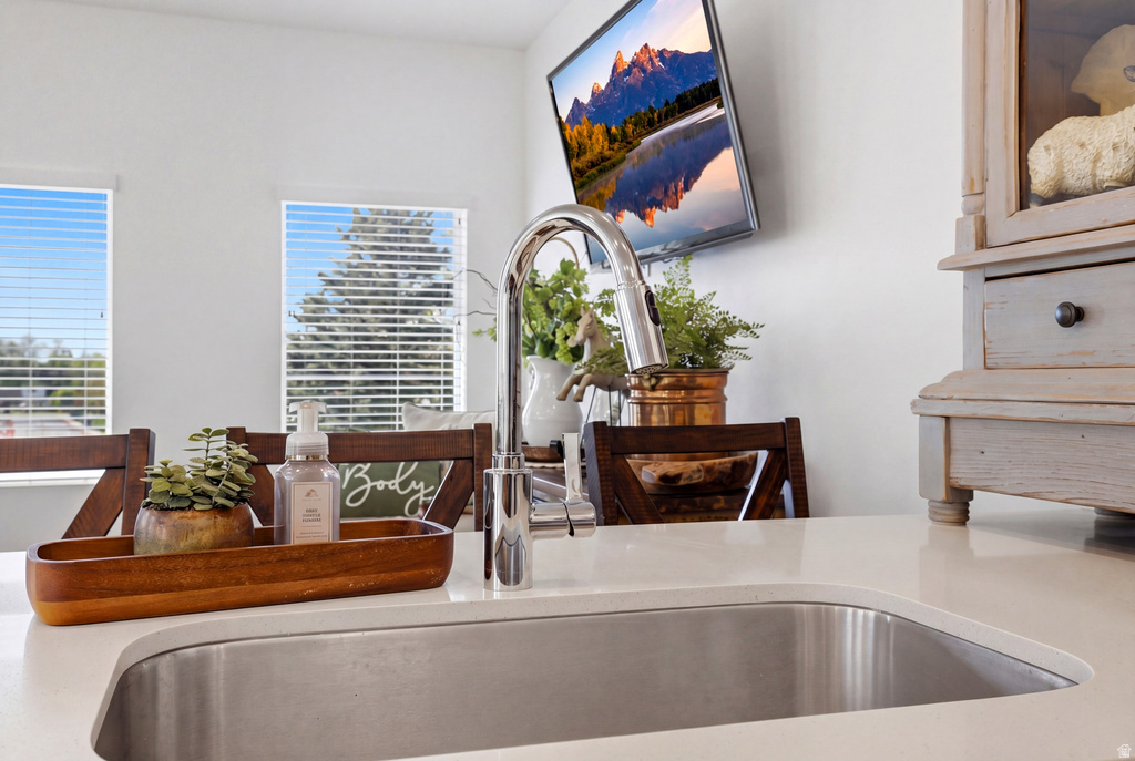 329 W 25 N Layton, UT 84041