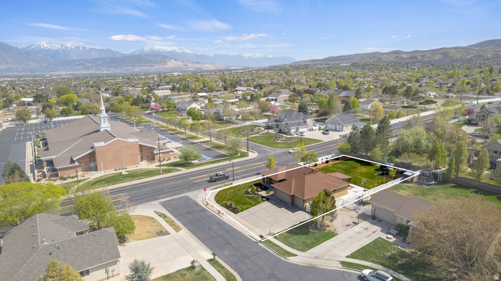 5613 W HORSE SPRING CT Herriman, UT 84096