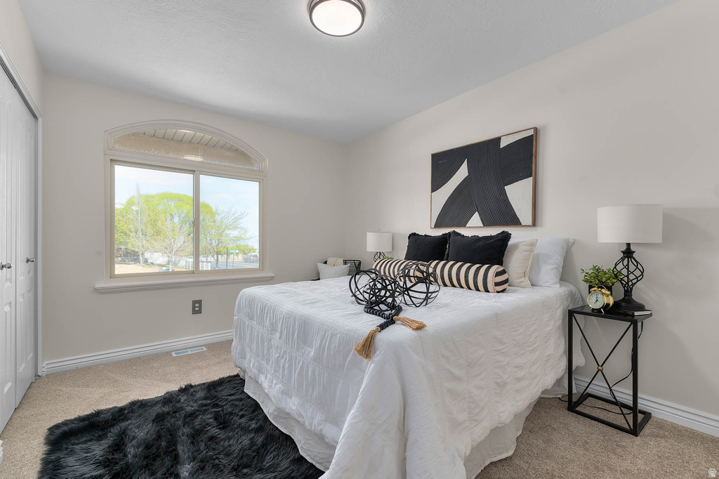 5613 W HORSE SPRING CT Herriman, UT 84096