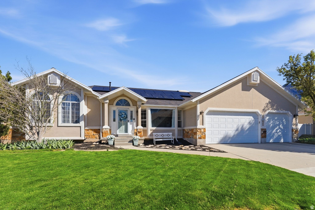 3061 E KSEL DR Sandy, UT 84092