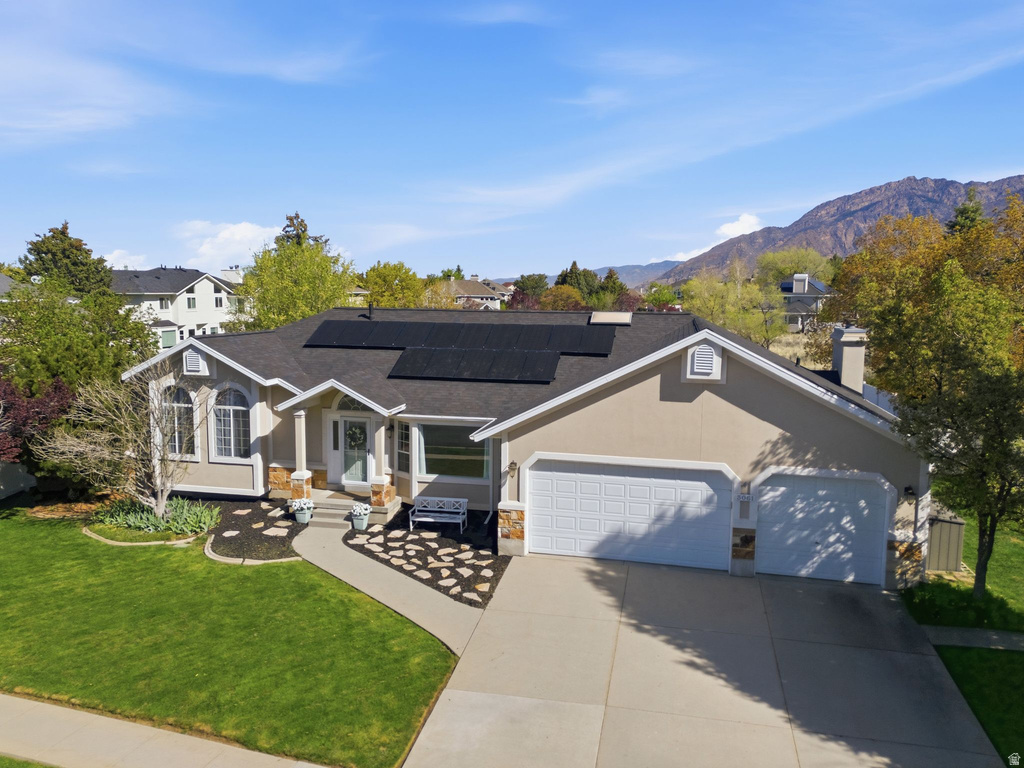 3061 E KSEL DR Sandy, UT 84092