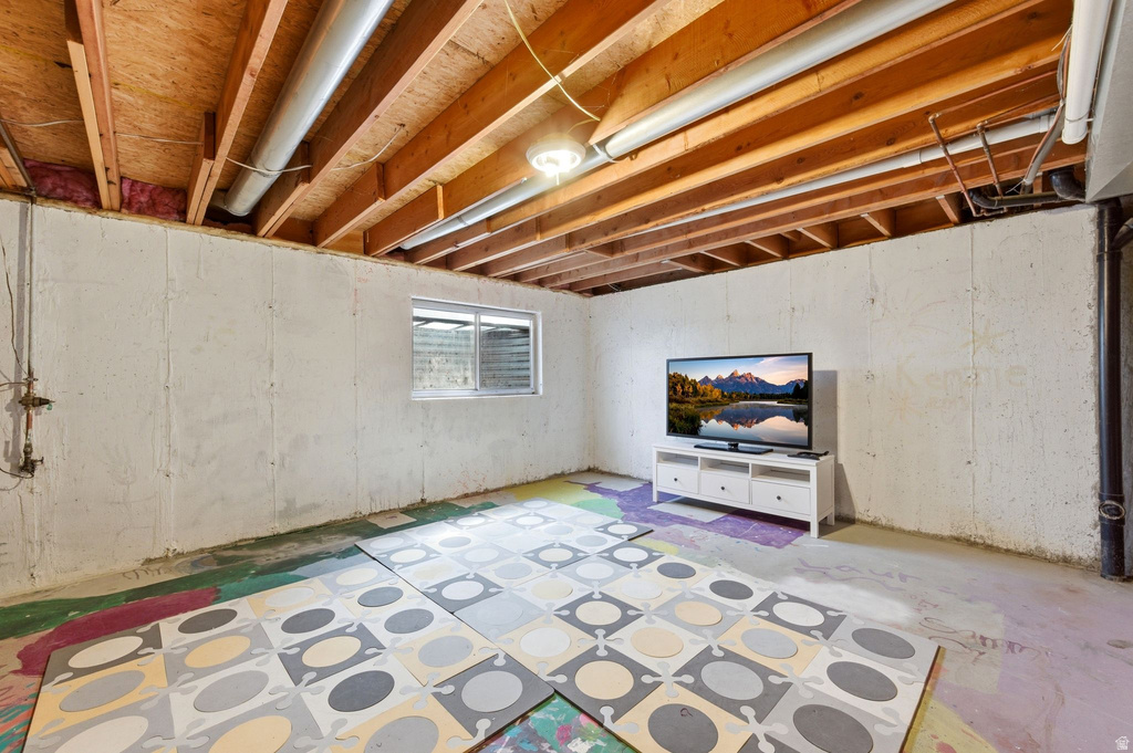 3061 E KSEL DR Sandy, UT 84092