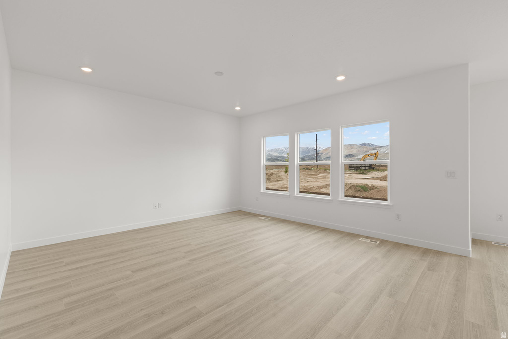 11982 S MOUNT MORAN WAY #650 Herriman, UT 84096