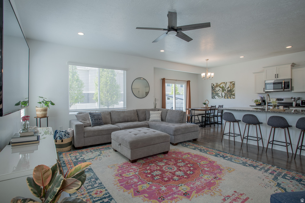 469 S SCHOOL HOUSE RD Saratoga Springs, UT 84045