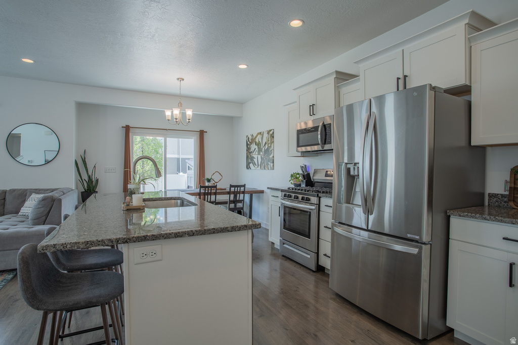 469 S SCHOOL HOUSE RD Saratoga Springs, UT 84045