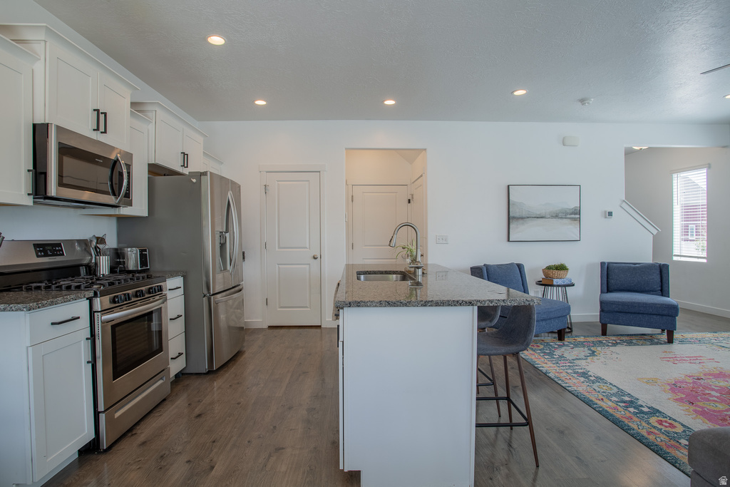469 S SCHOOL HOUSE RD Saratoga Springs, UT 84045
