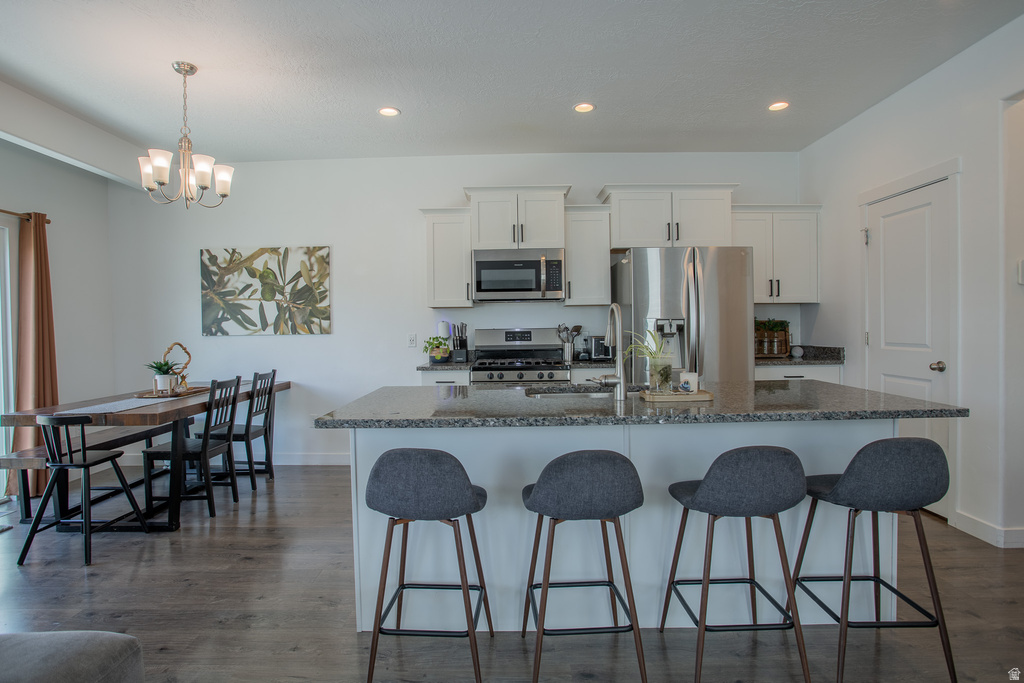 469 S SCHOOL HOUSE RD Saratoga Springs, UT 84045