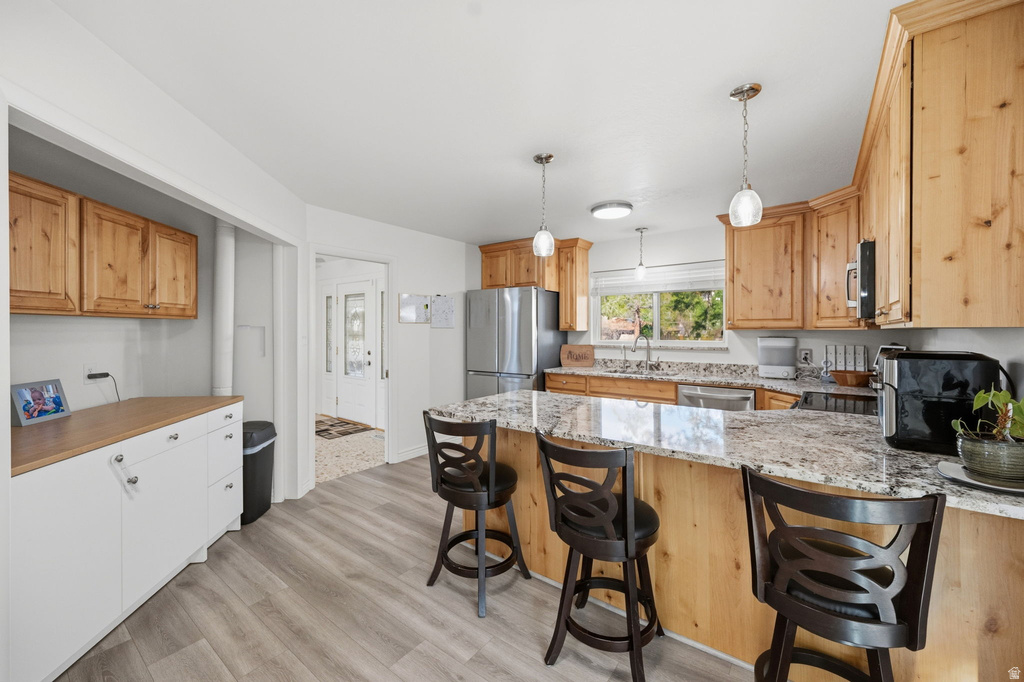 2198 S ELAINE DR Bountiful, UT 84010