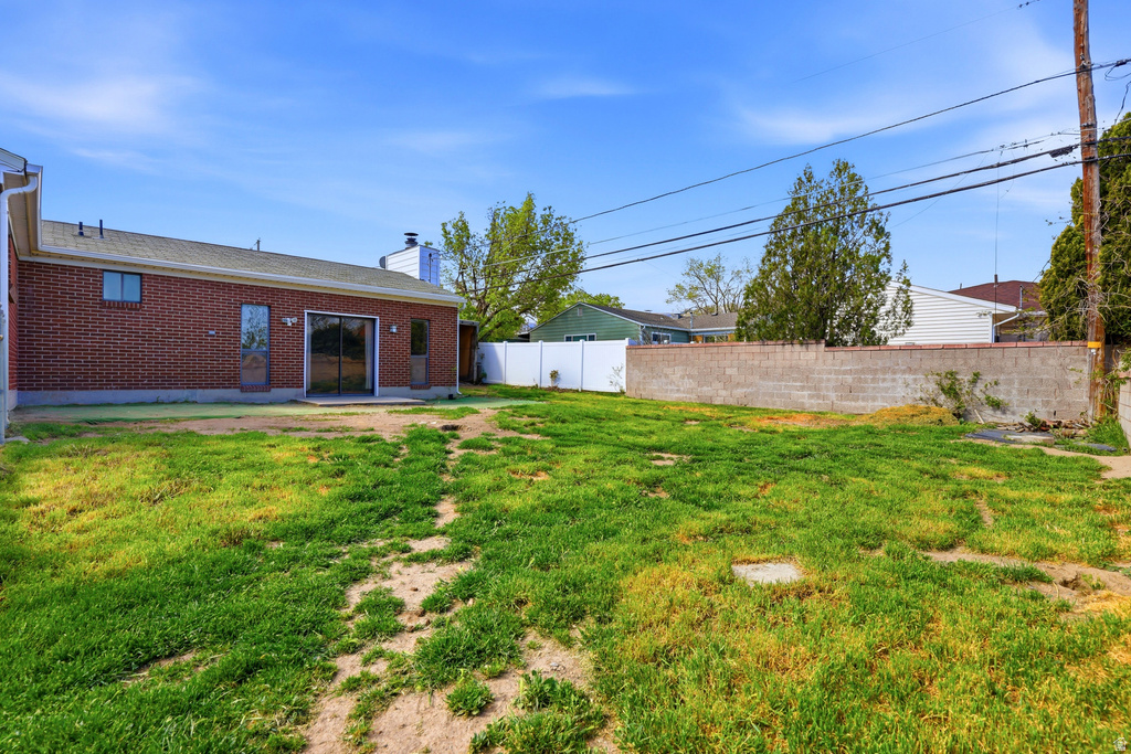 3316 S LYNNBROOK DR Magna, UT 84044