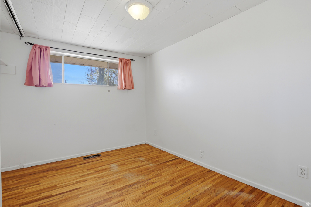 3316 S LYNNBROOK DR Magna, UT 84044