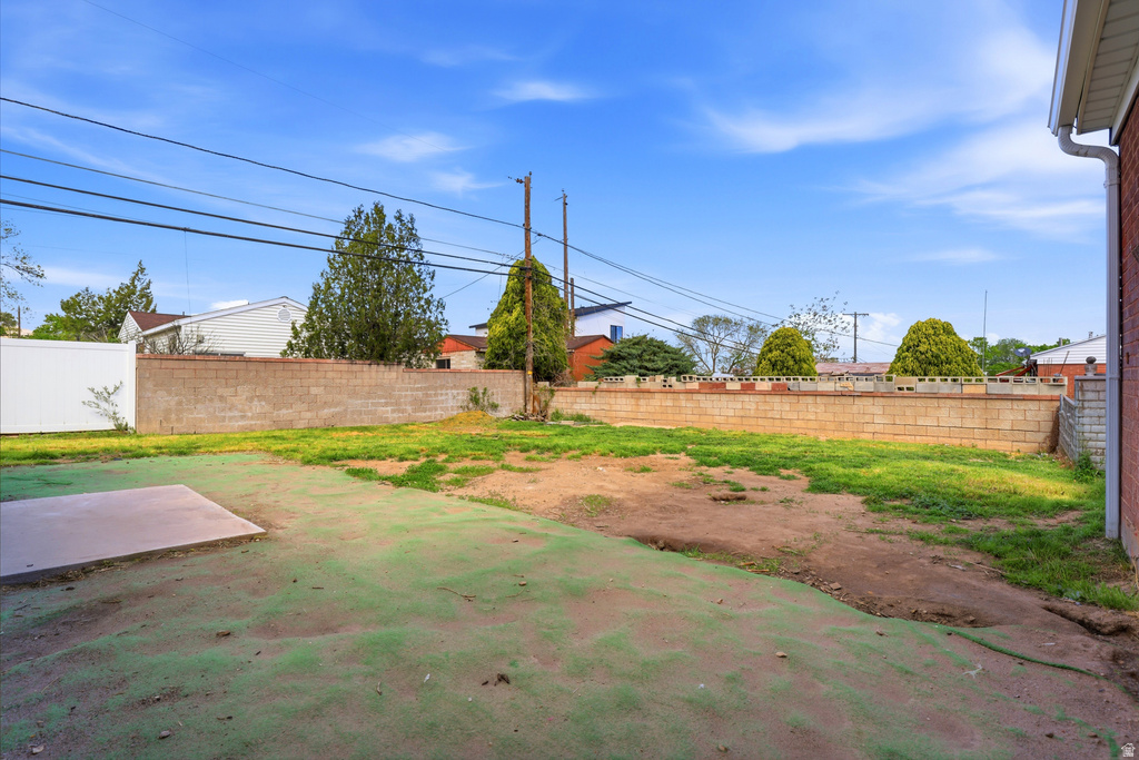 3316 S LYNNBROOK DR Magna, UT 84044