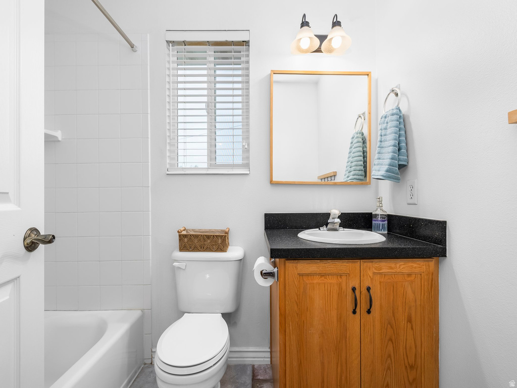 807 HILLSDALE LN Provo, UT 84606