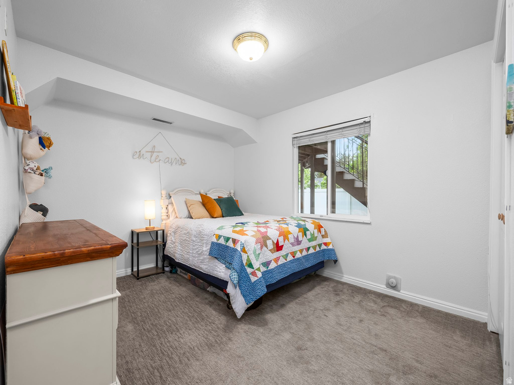 807 HILLSDALE LN Provo, UT 84606