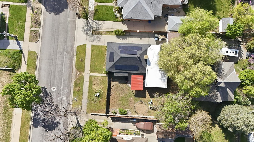 1544 CAPITOL Ogden, UT 84401