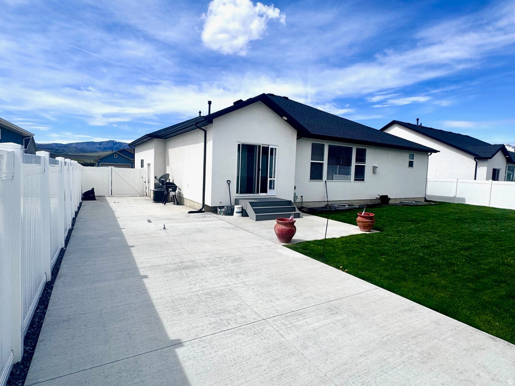 992 N 600 E Morgan, UT 84050