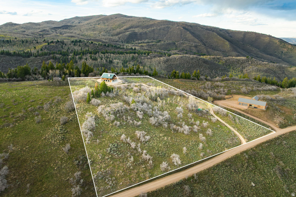 289 PORCUPINE LOOP Coalville, UT 84017