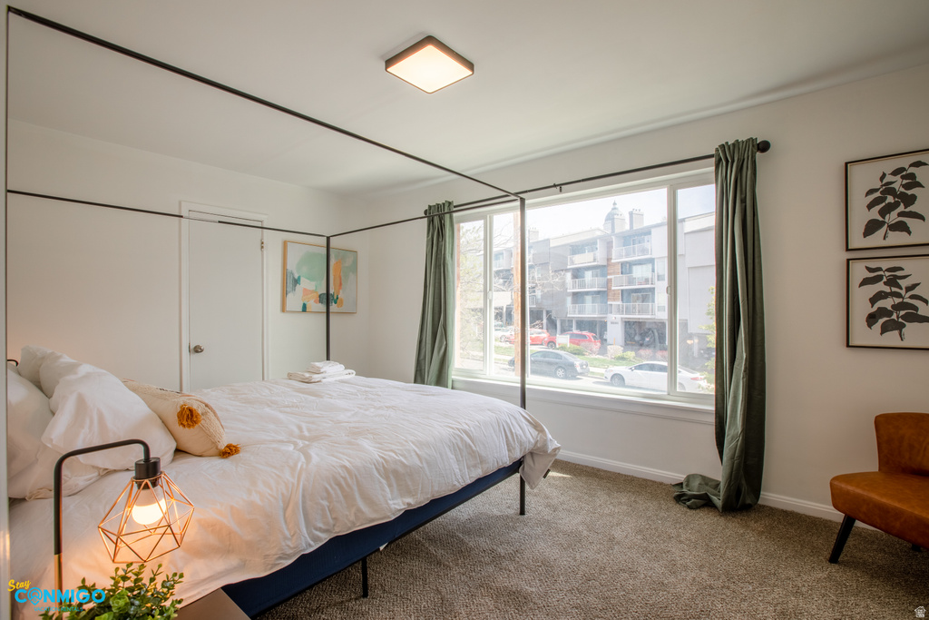 237 N CENTER ST Salt Lake City, UT 84103