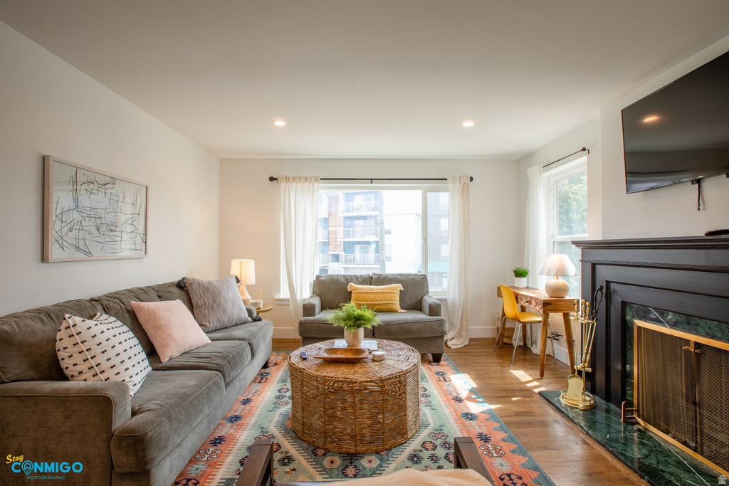 237 N CENTER ST Salt Lake City, UT 84103