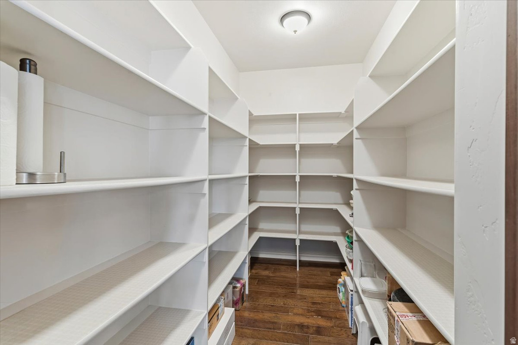 2273 E 8300 S South Weber, UT 84405