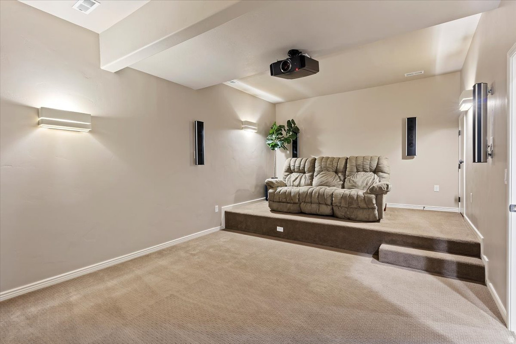 2273 E 8300 S South Weber, UT 84405