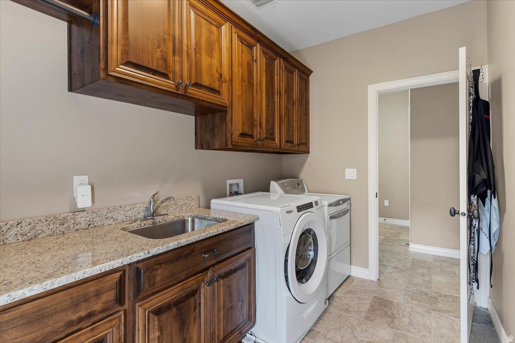 2273 E 8300 S South Weber, UT 84405