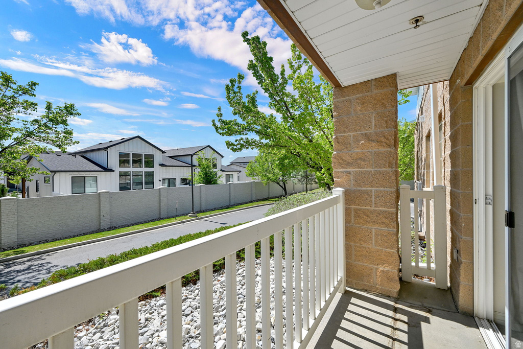 11085 S GRAPE ARBOR PL #106 Sandy, UT 84070