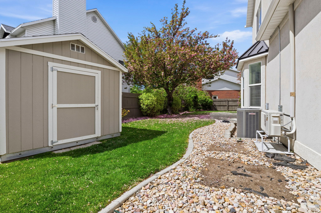 189 N PALISADE DR Orem, UT 84097