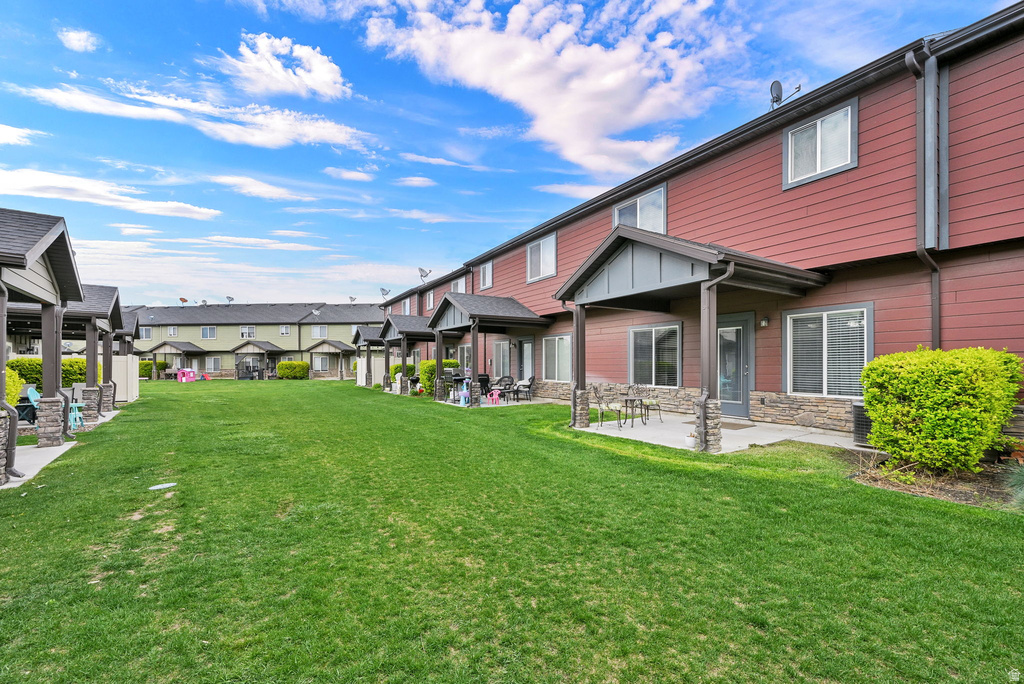 3427 S STAYLEY AVE ##3 West Haven, UT 84401