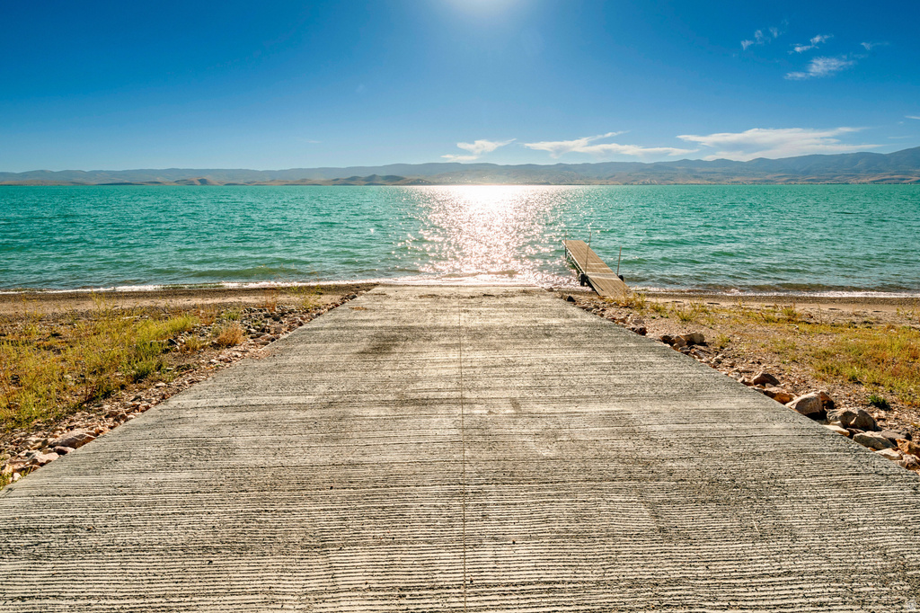 1529 E EDEN RANCH CIR Laketown, UT 84038