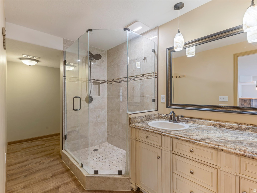 6709 W DESERT LILY CIR Midvale, UT 84047