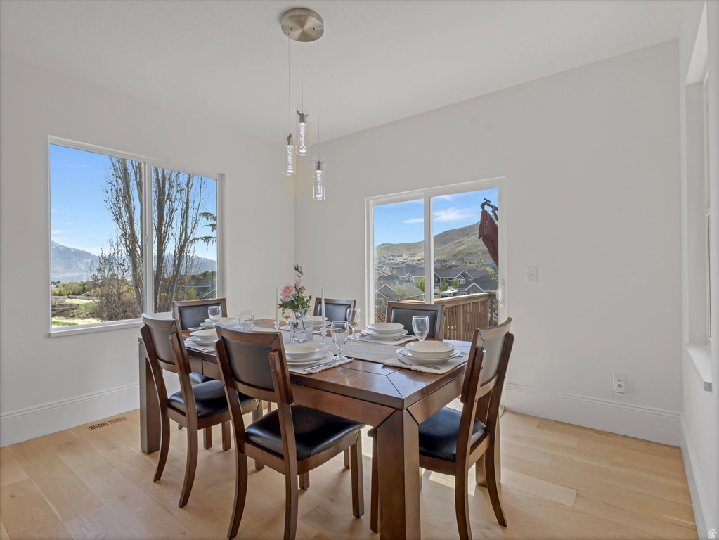 6709 W DESERT LILY CIR Midvale, UT 84047