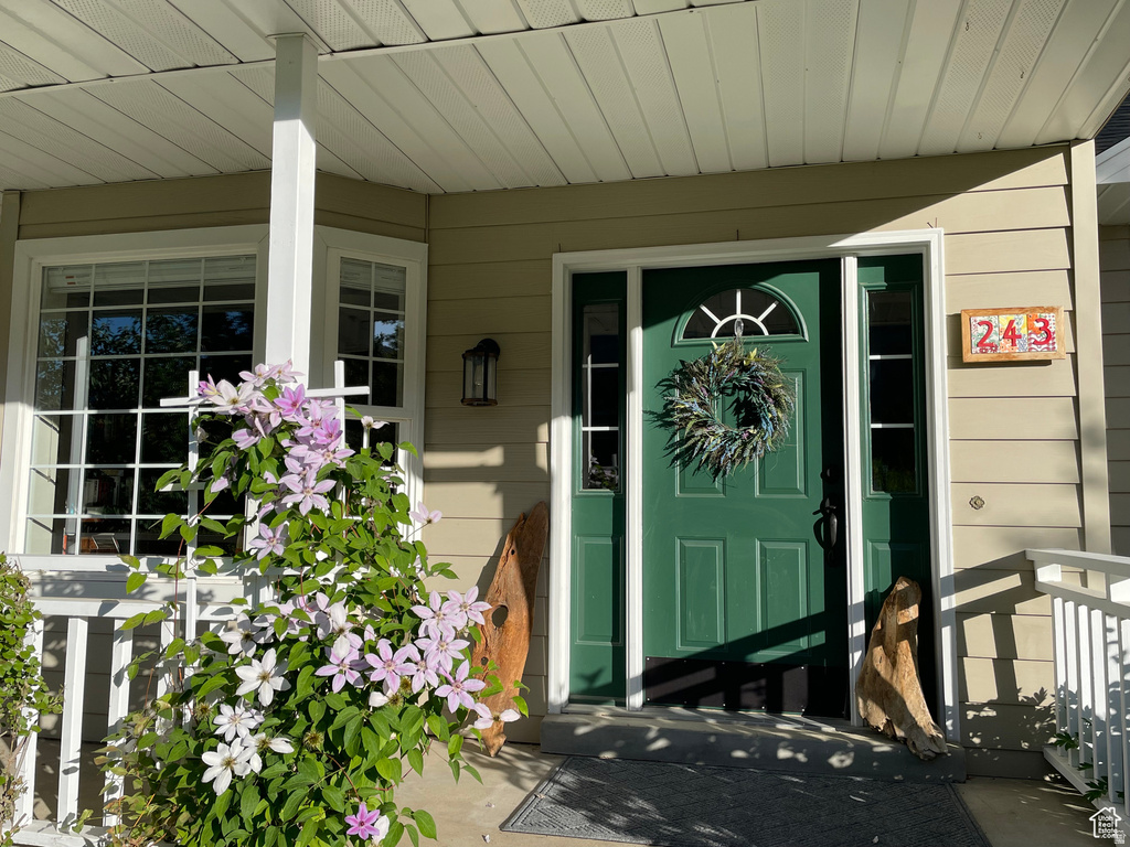 243 S EASTRIDGE Logan, UT 84321