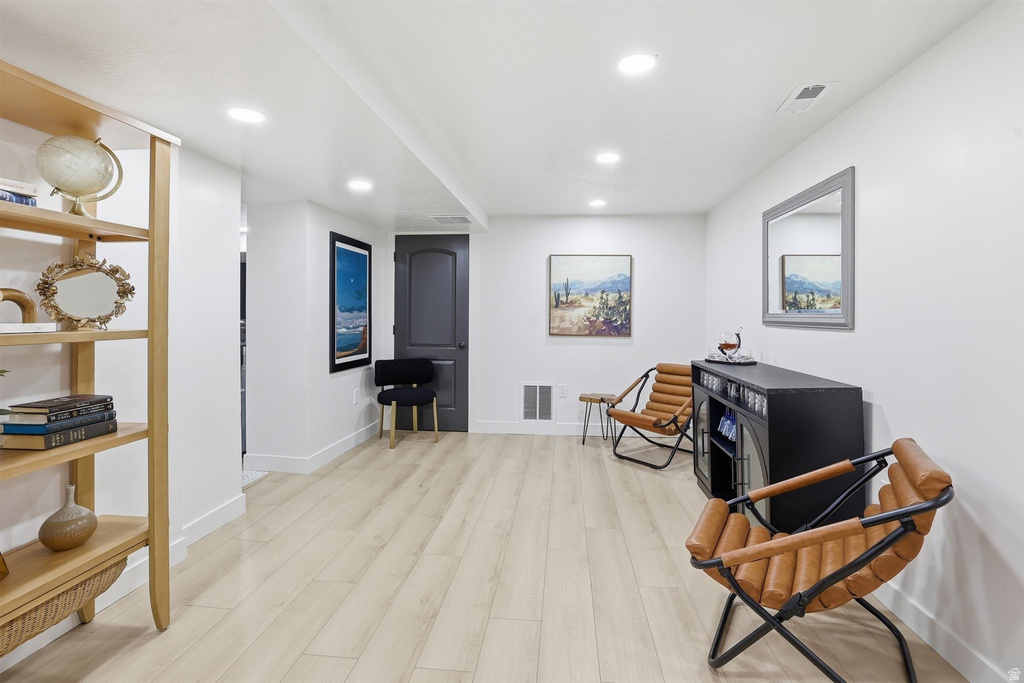 526 W WINCHESTER ST Murray, UT 84123