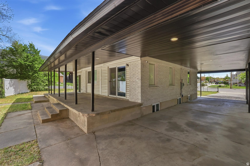 526 W WINCHESTER ST Murray, UT 84123