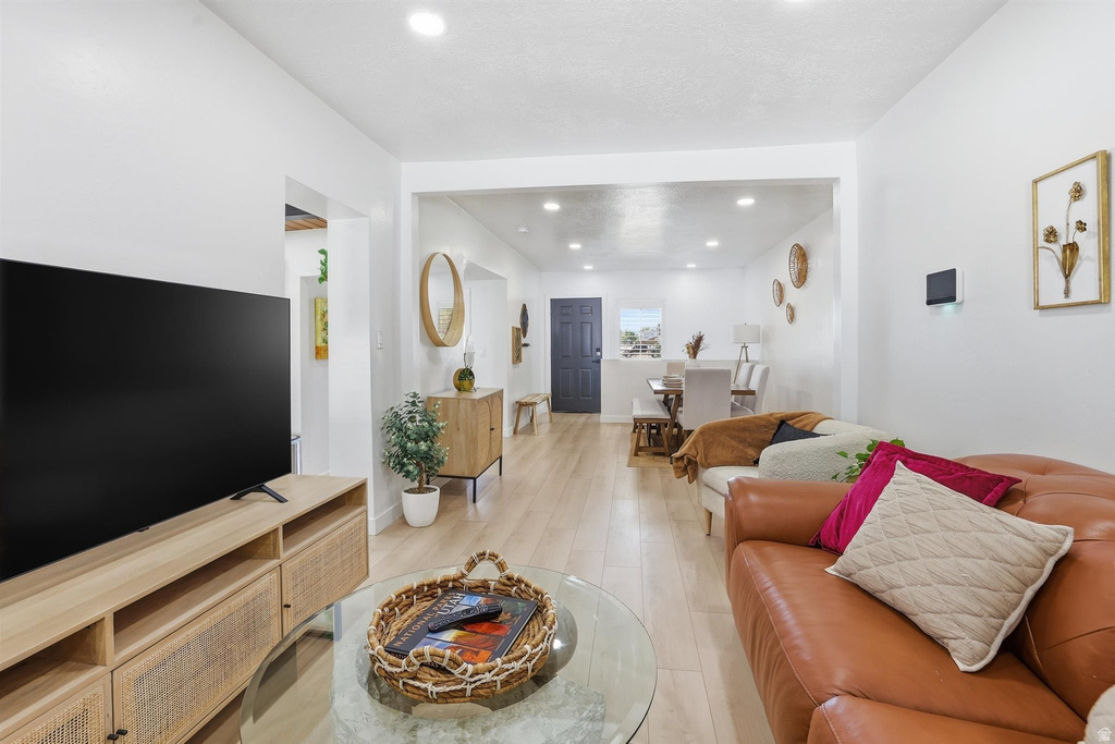 526 W WINCHESTER ST Murray, UT 84123