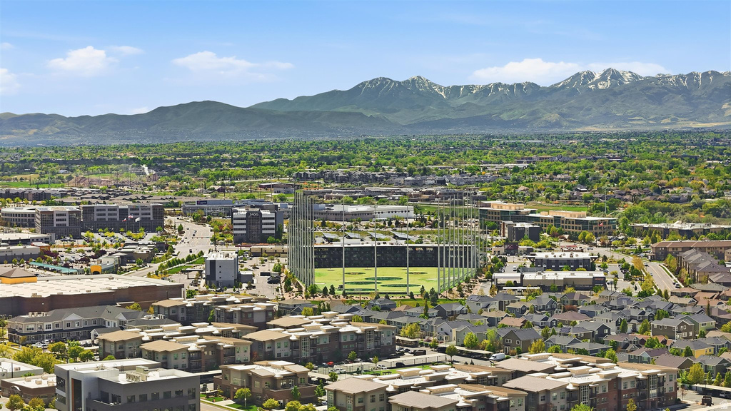 526 W WINCHESTER ST Murray, UT 84123