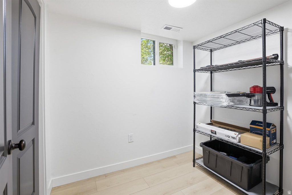 526 W WINCHESTER ST Murray, UT 84123