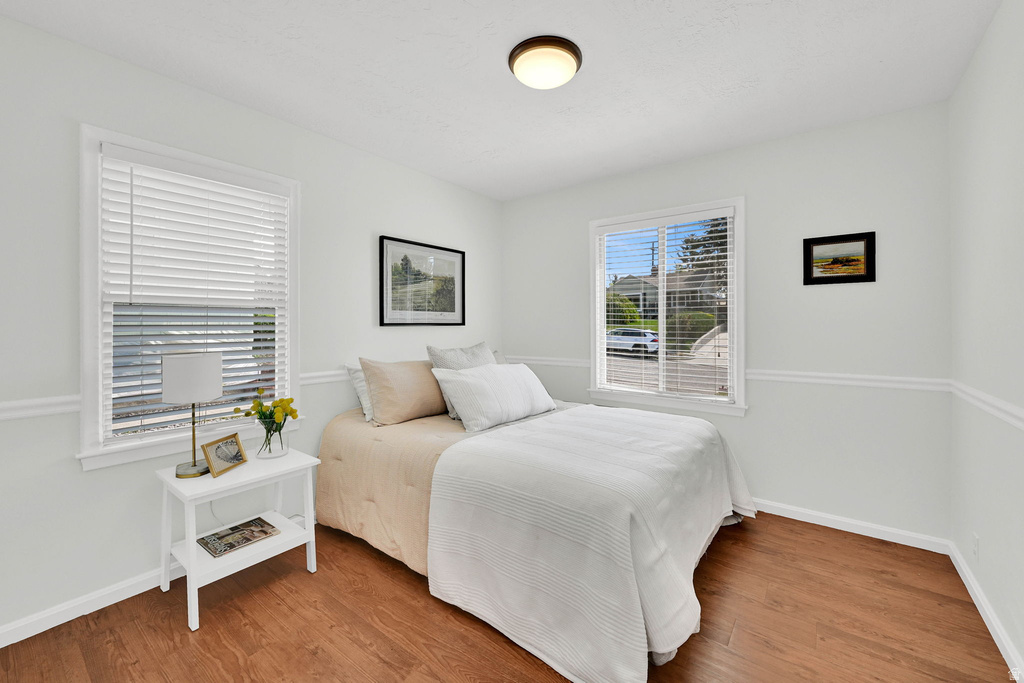 1245 E KENSINGTON AVE Salt Lake City, UT 84105