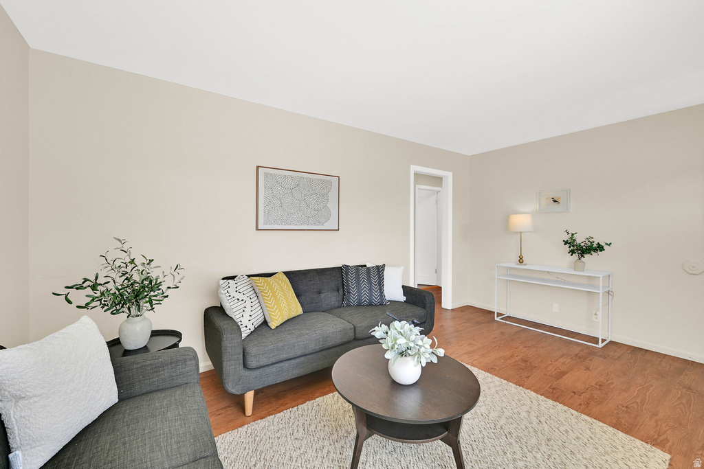 1245 E KENSINGTON AVE Salt Lake City, UT 84105